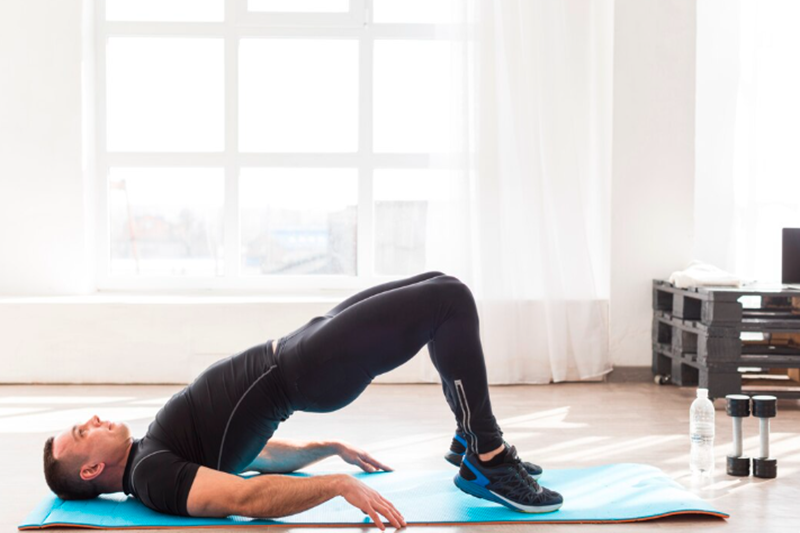 12. Hip Hinge