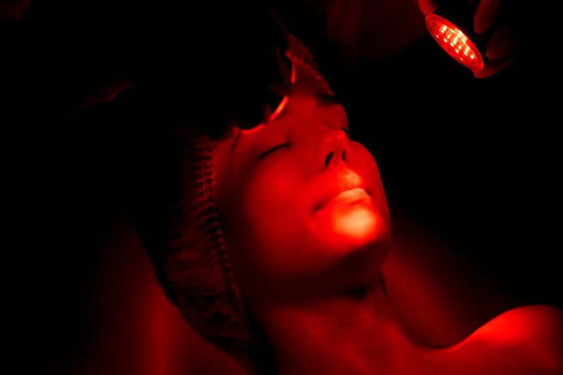 Infrared therapy for facial muscles